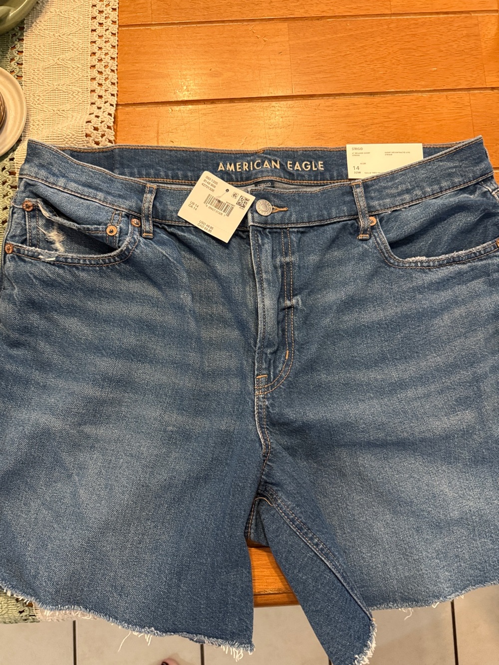 American Eagle Outfitters Medium Blue Relaxed Jeans Shorts